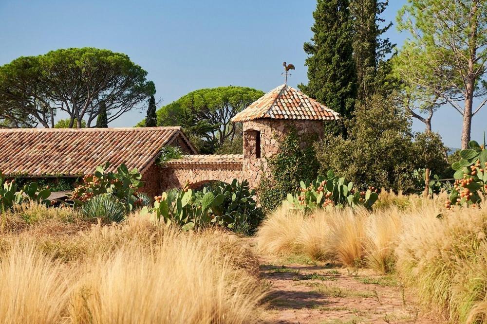 Chateau Saint Roux Le Luc-Le Cannet Des Maures Luaran gambar