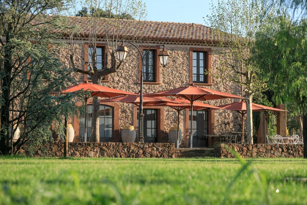 Chateau Saint Roux Le Luc-Le Cannet Des Maures Luaran gambar